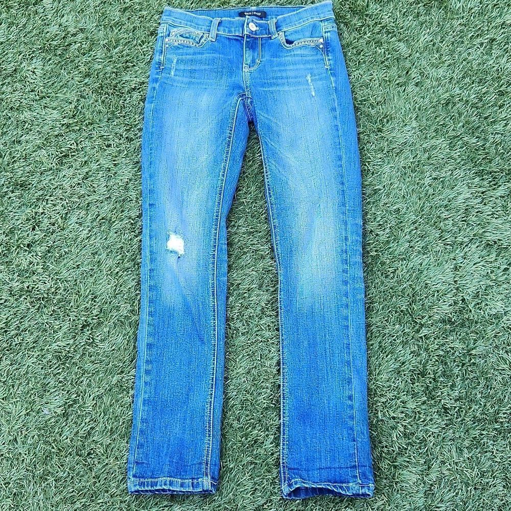 White house Black market womens size 00R distressed embellished blue den…